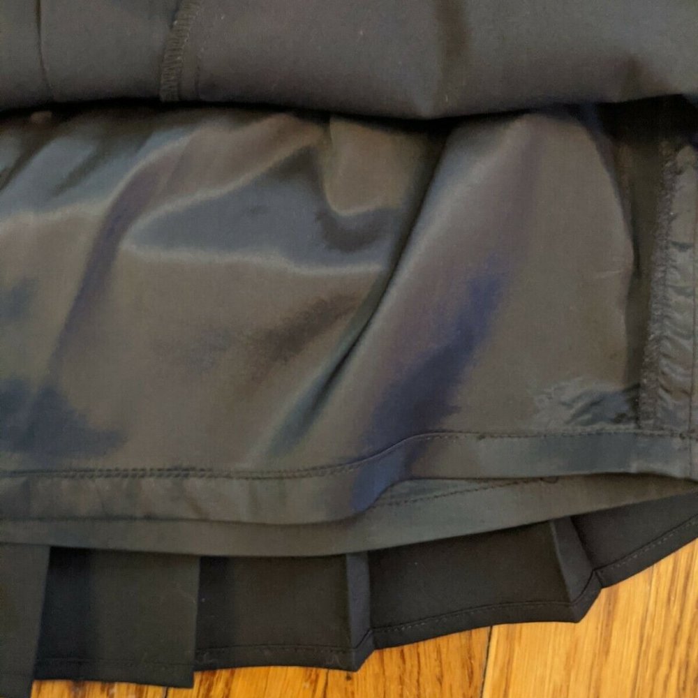 Bebe Black Skater Pleated Size 8 Mini Skirt - Picture 6 of 11